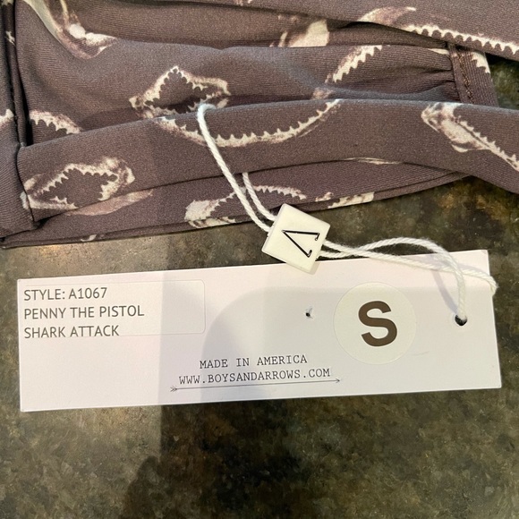 Boys + Arrows Penny the Pistol Top in Shark Attack - Picture 3 of 4